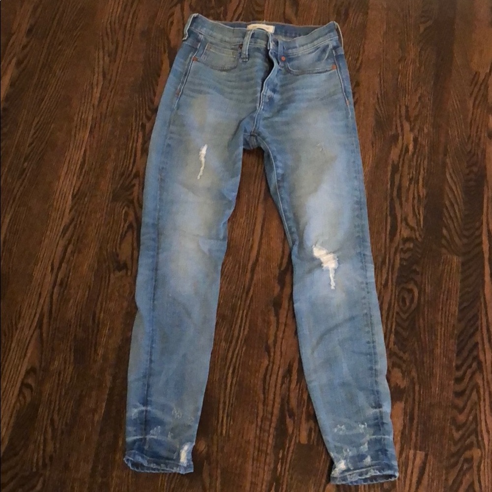Madewell 9” distressed jeans